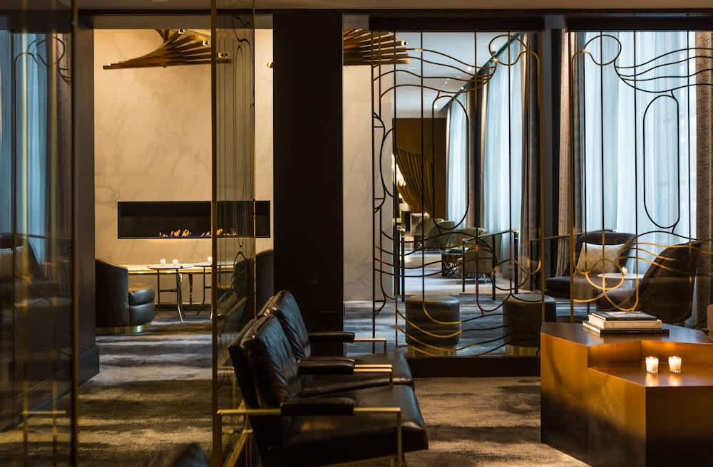 The Allegro Royal Sonesta Hotel Chicago Loop 2
