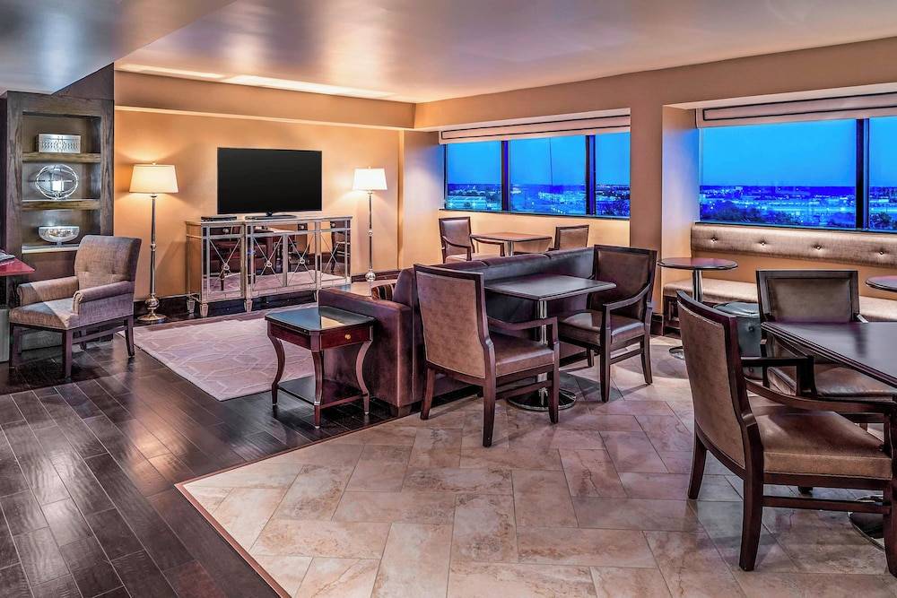 Sheraton North Houston at George Bush Intercontinental 1