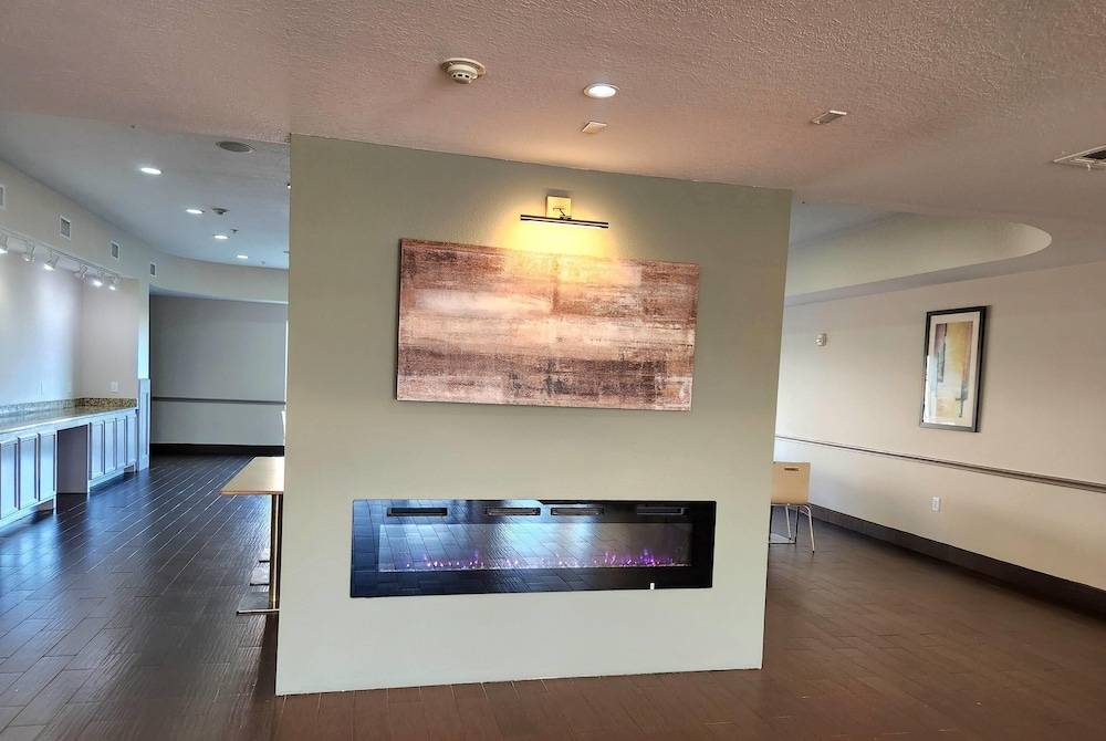 Days Inn & Suites by Wyndham Houston / West Energy Corridor 2