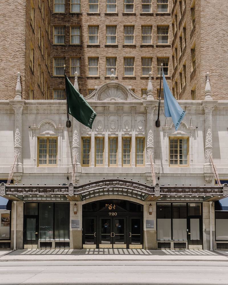 Club Quarters Hotel Downtown, Houston 1