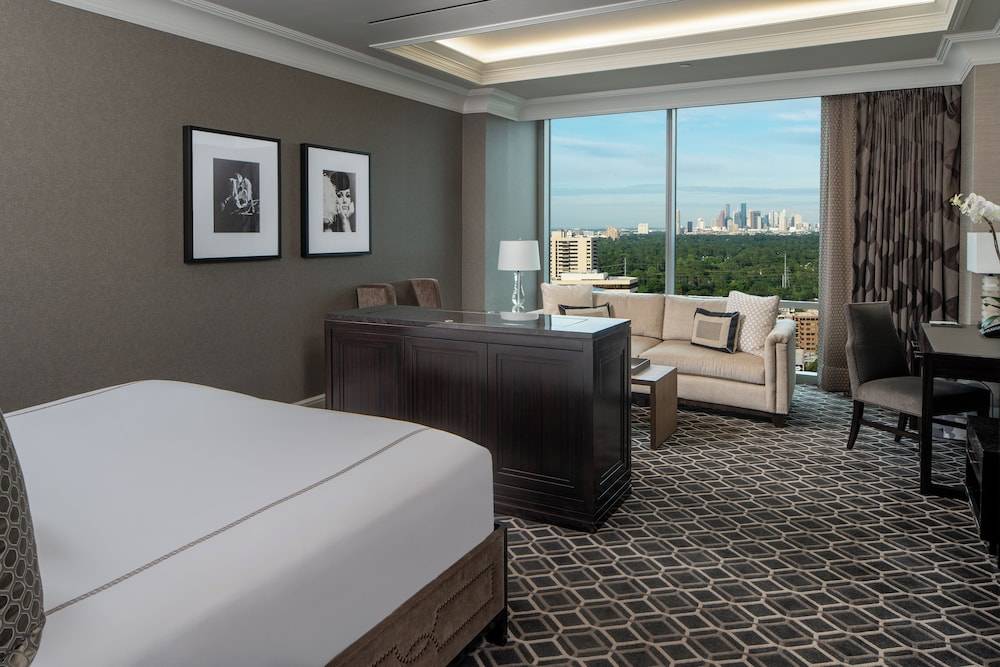 The Post Oak Hotel at Uptown Houston 1