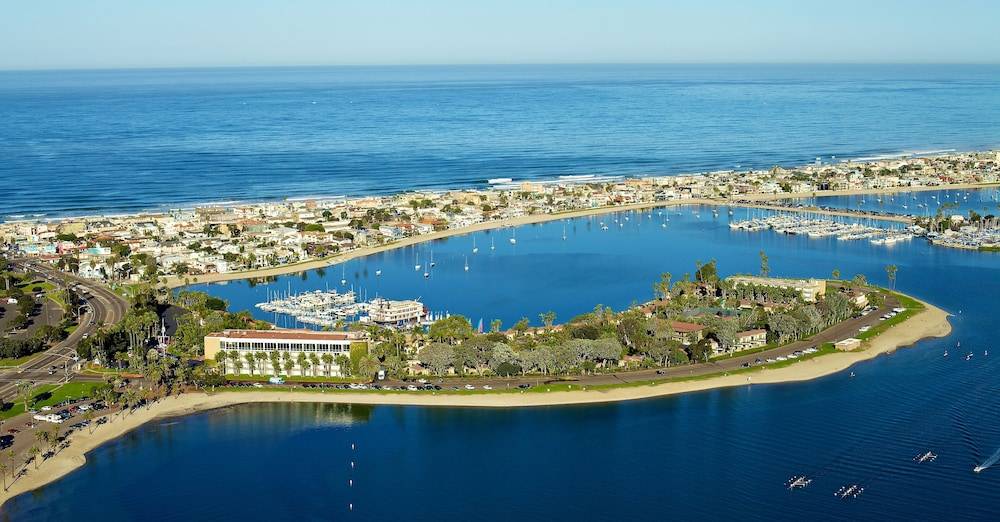 Bahia Resort Hotel 1
