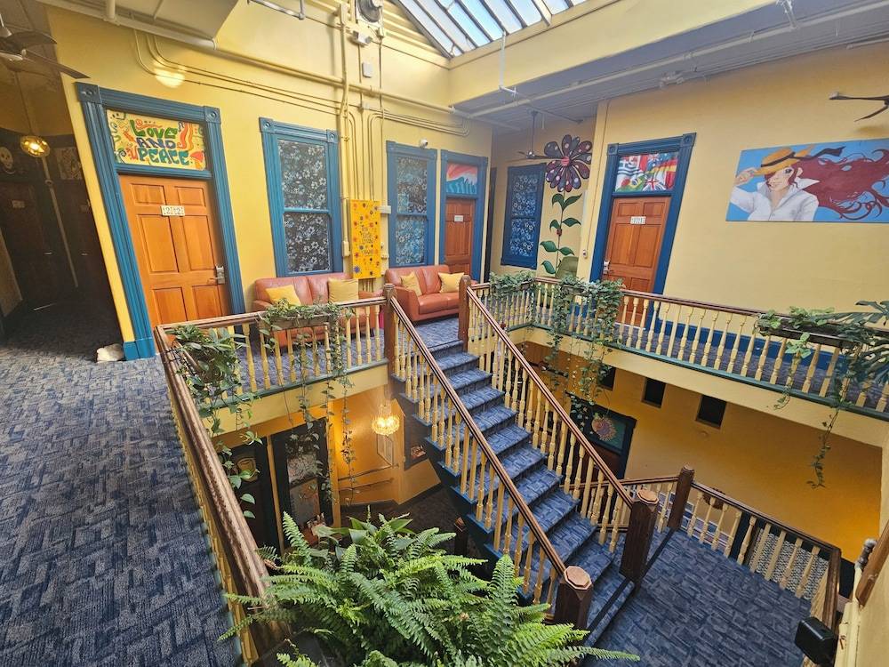 Gaslamp Hostel 1