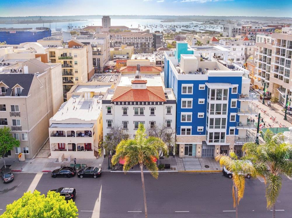 Urban Boutique Hotel- Little Italy, Downtown San Diego 1