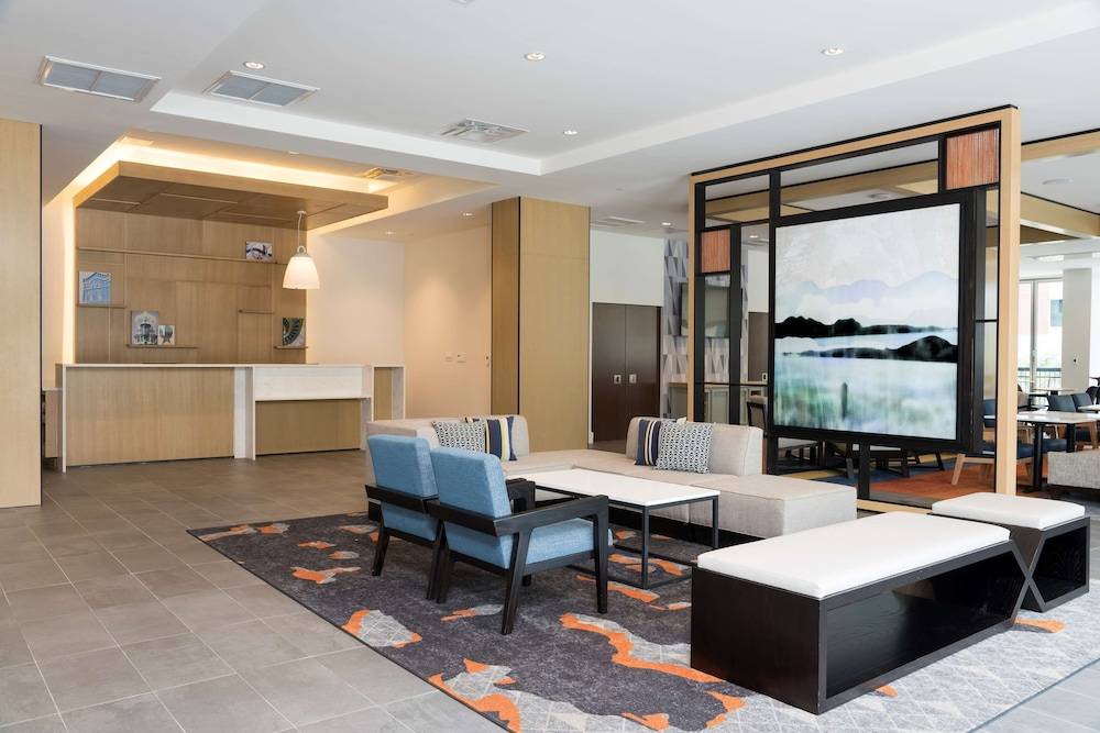 Hyatt House Austin/Downtown 2