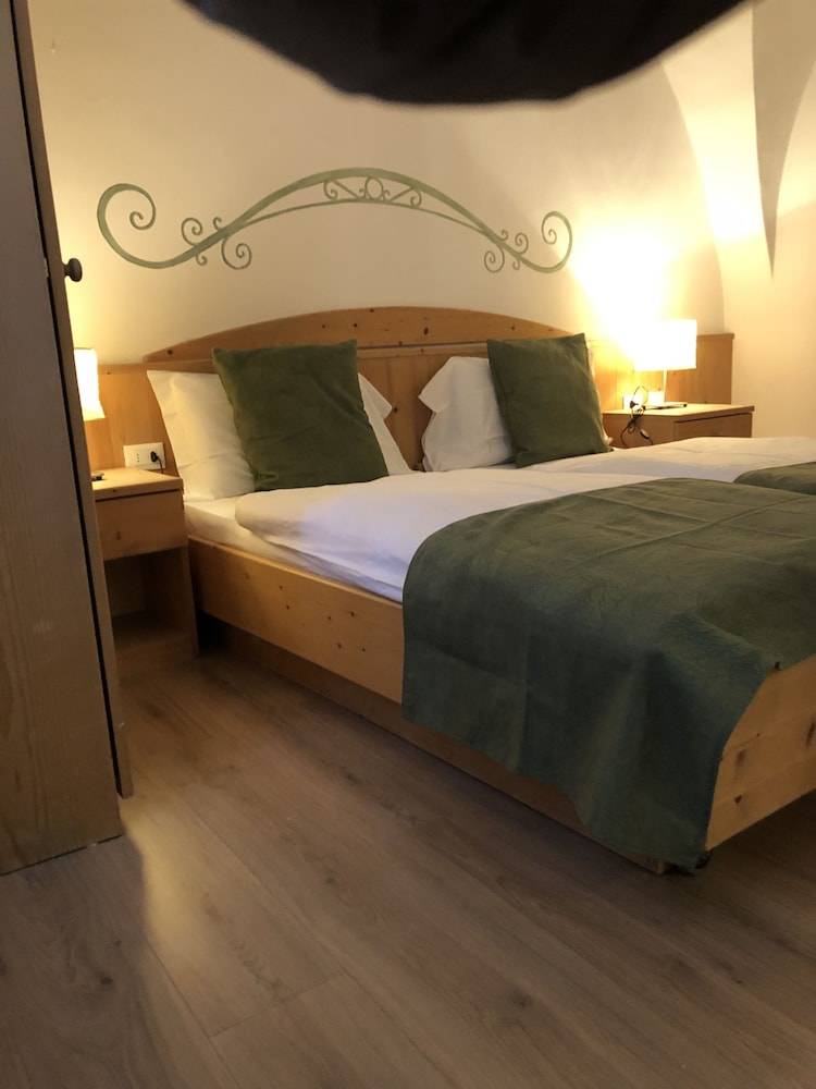 Albergo Alla Costa 2