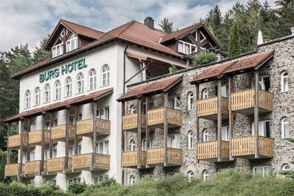 Burghotel Am Hohen Bogen 2