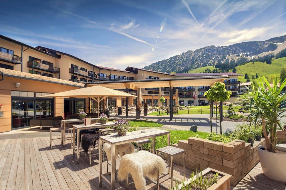 Panoramahotel Oberjoch 1