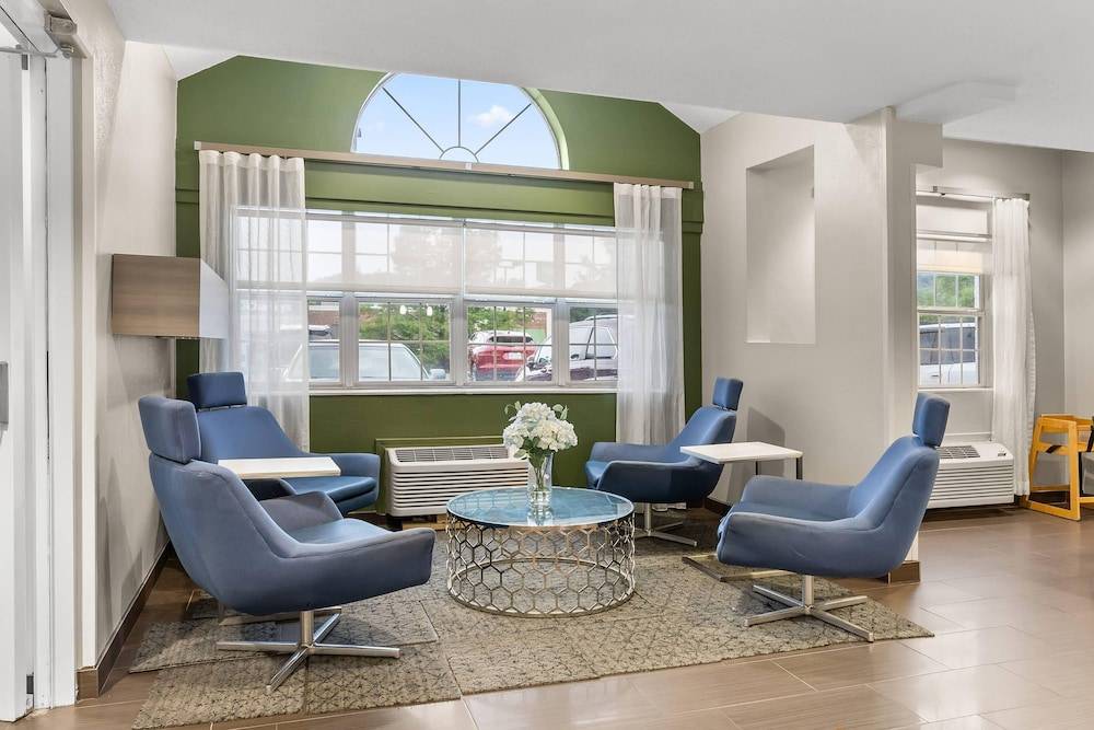 Quality Inn & Suites Nashville - Bellevue 2