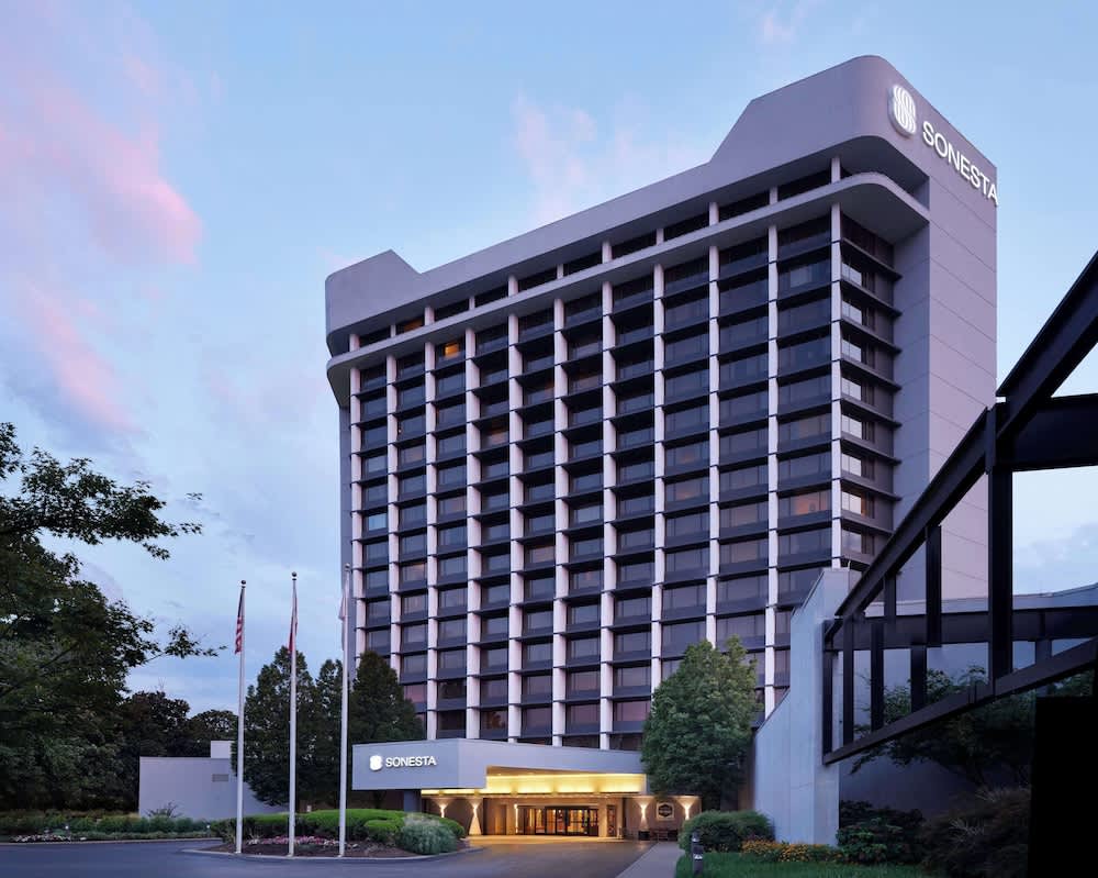 Sonesta Nashville Airport 1
