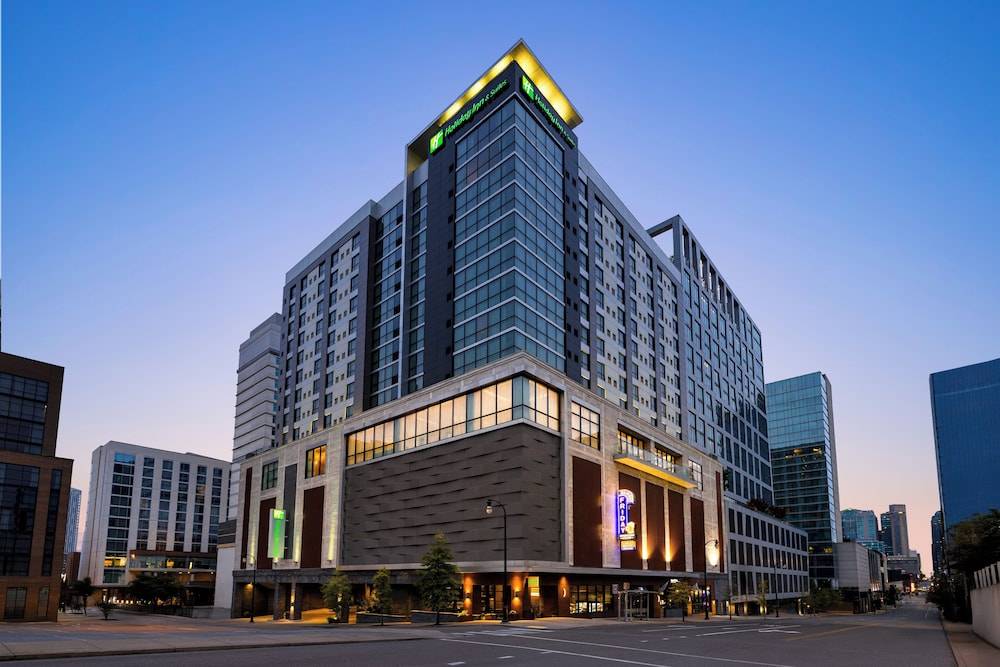 Holiday Inn & Suites NASHVILLE DOWNTOWN - BROADWAY by IHG 1
