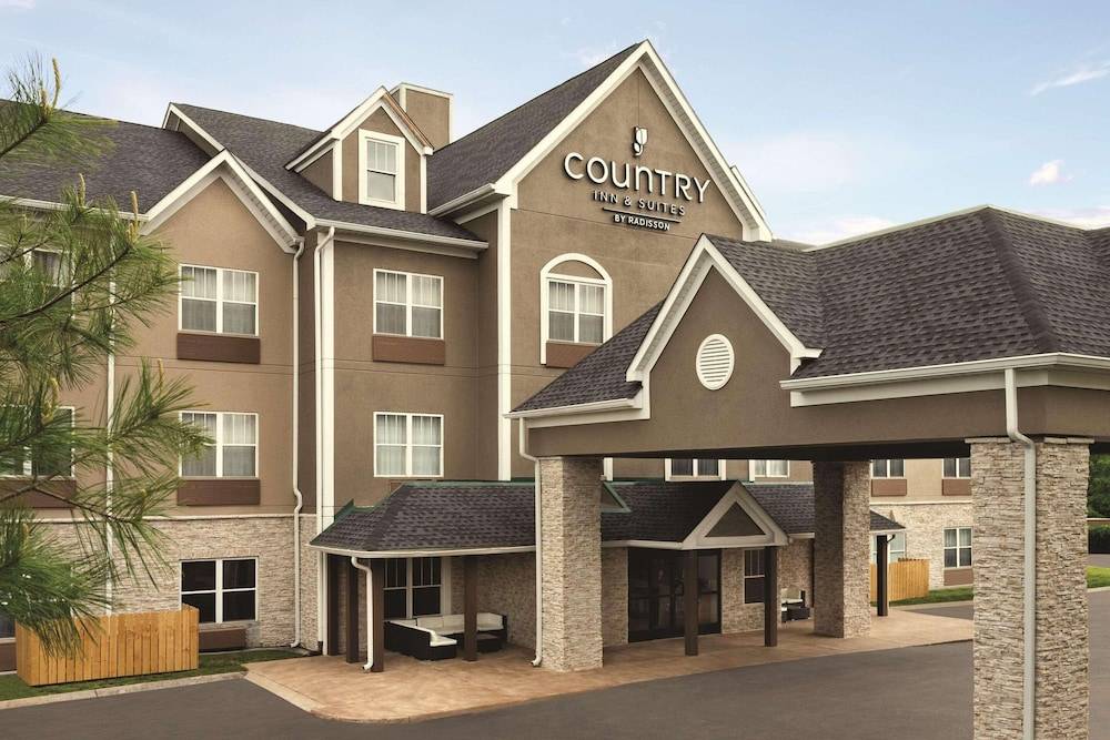 Country Inn & Suites by Radisson, Nashville Airport East, TN 1