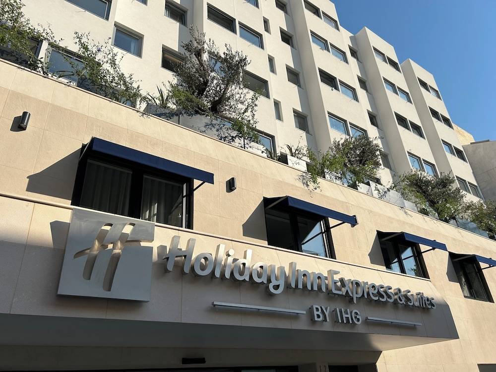 Holiday Inn Express & Suites LISBON - PRÍNCIPE REAL by IHG 1