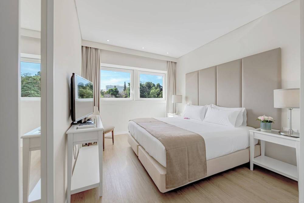 Lisboa Central Park Hotel Suites & Studios 1