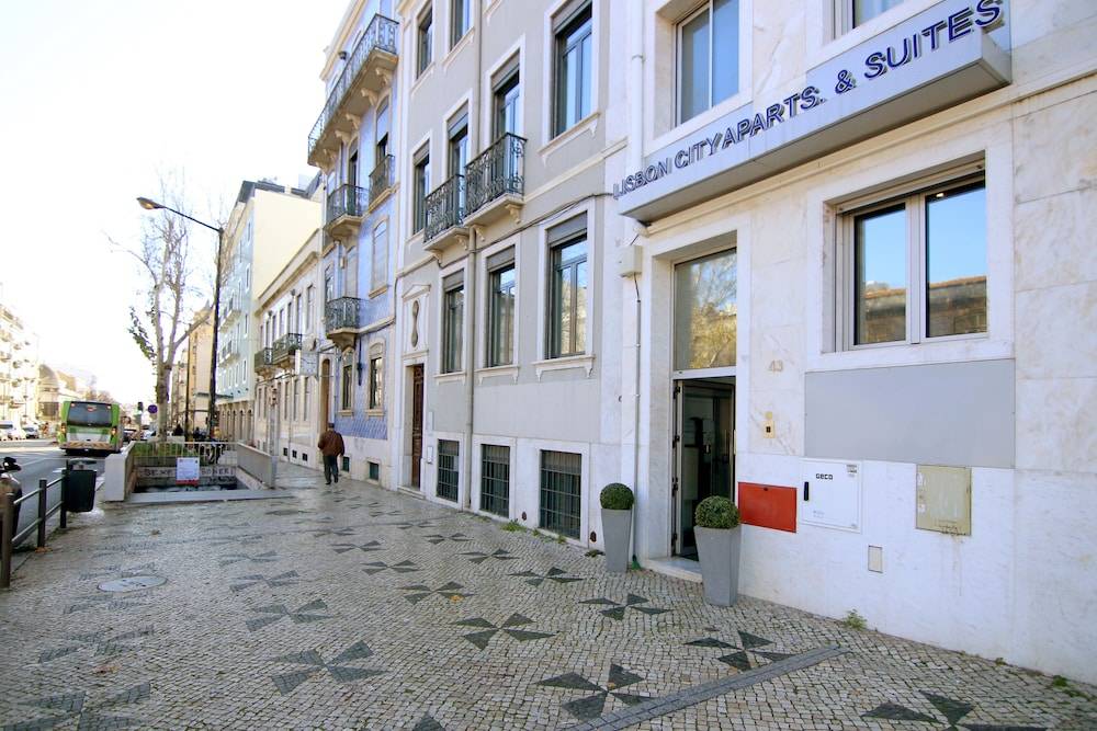 Lisbon City Apartments & Suites by City Hotels 1