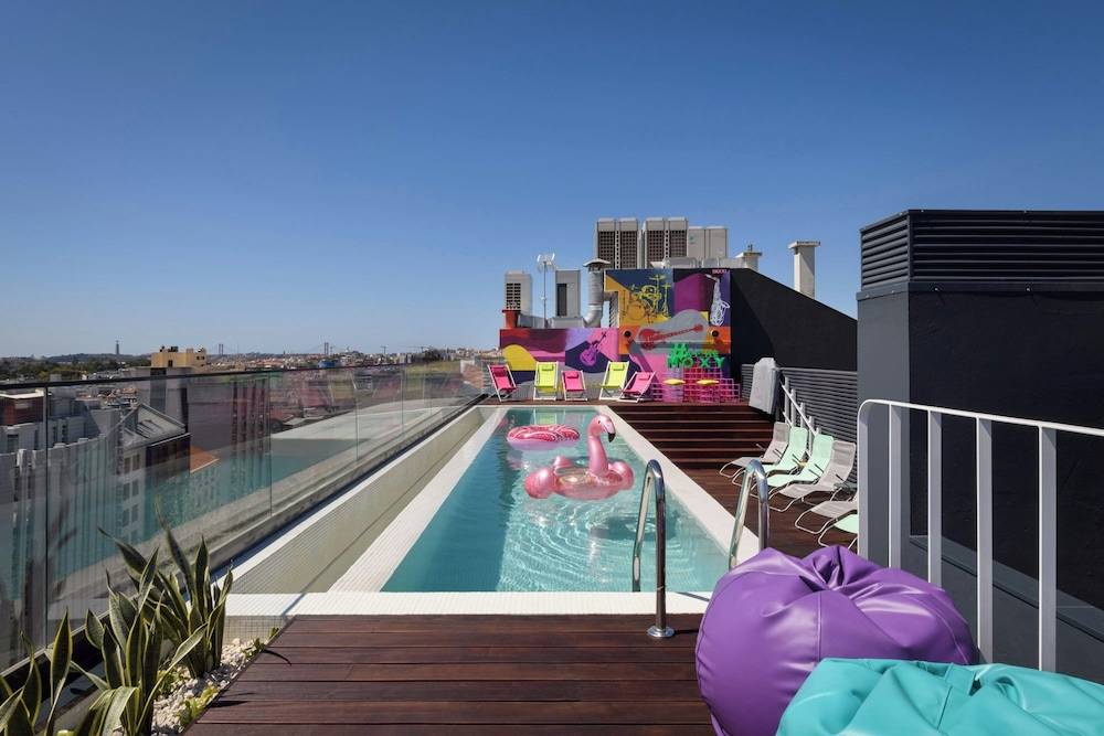 Moxy Lisbon City 1