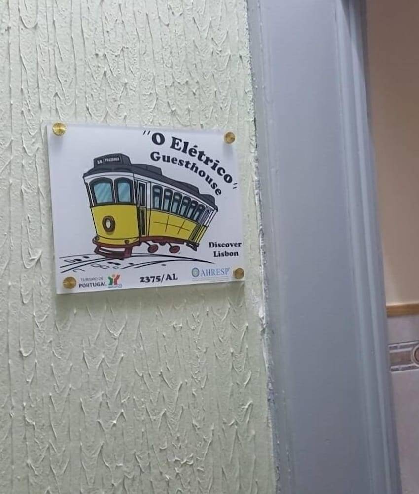 O Elétrico Guesthouse 2