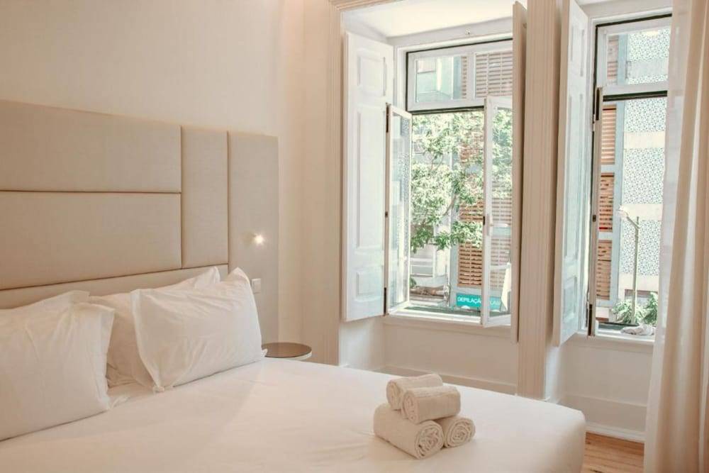 Le Premier Lisbon Suites 1