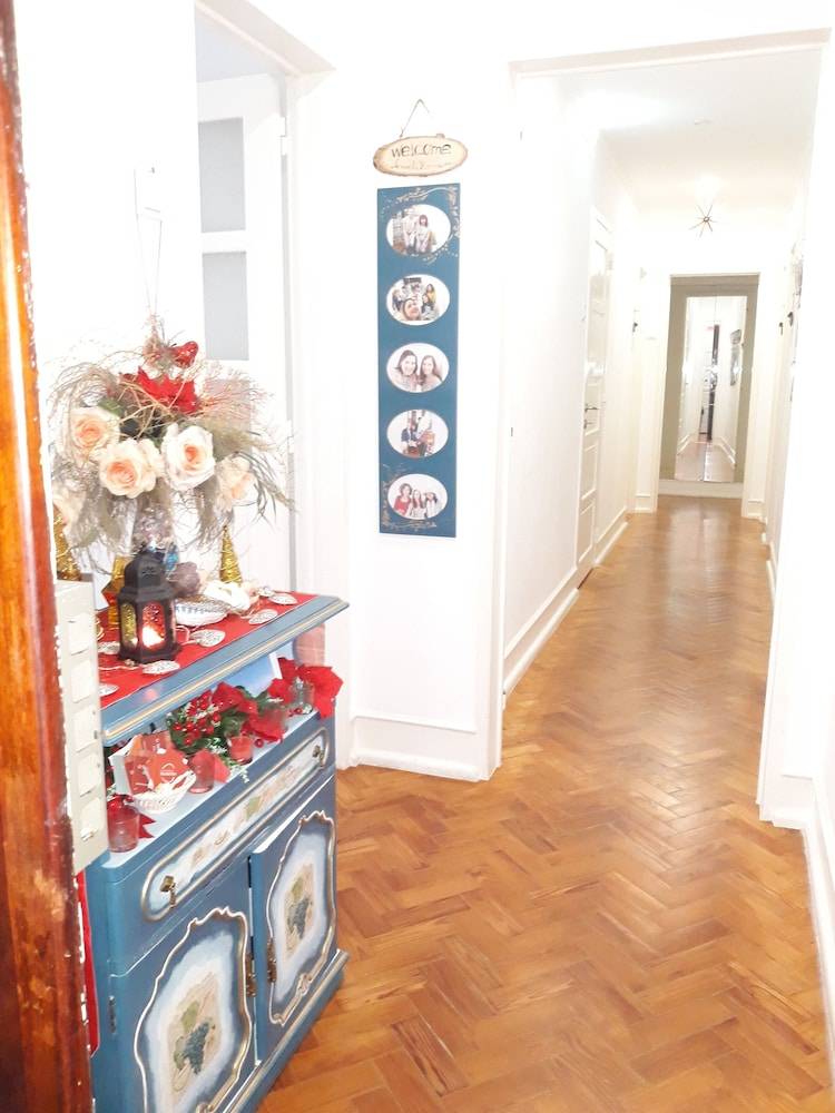 Ameli Rooms 2