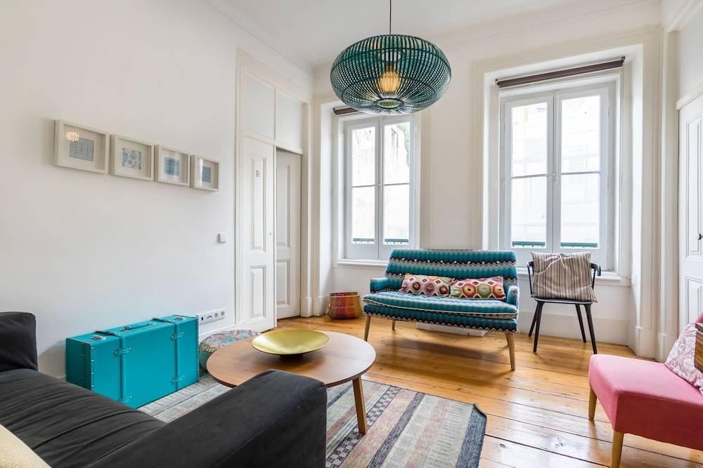 The Color Hostel 2