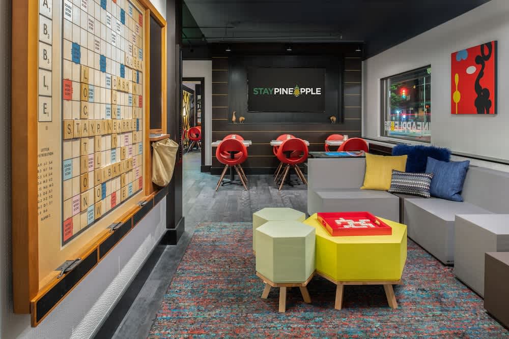 Staypineapple, Hotel FIVE, Downtown Seattle 2