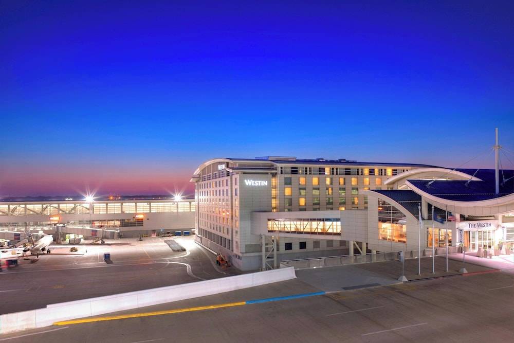 The Westin Detroit Metropolitan Airport 1