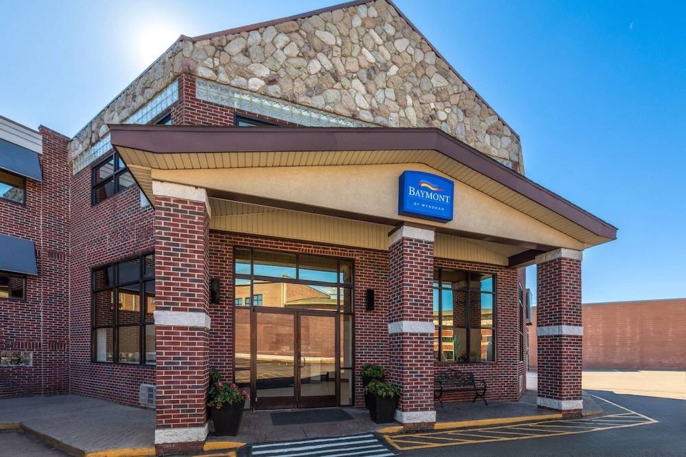 Baymont by Wyndham Downtown Detroit 1