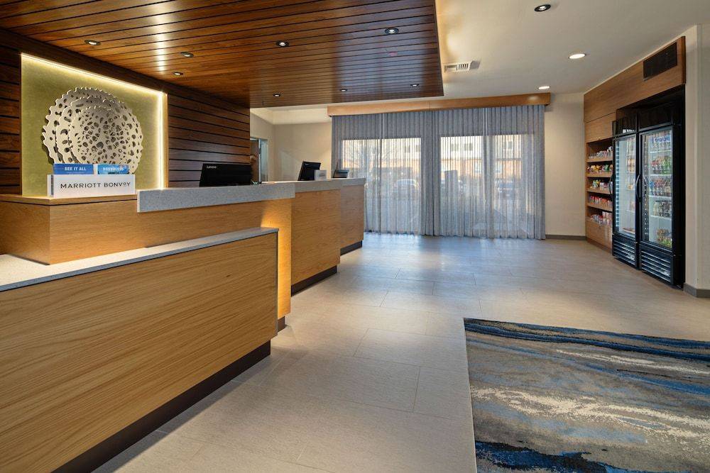 Fairfield by Marriott Inn & Suites Seattle Sea-Tac Airport 2