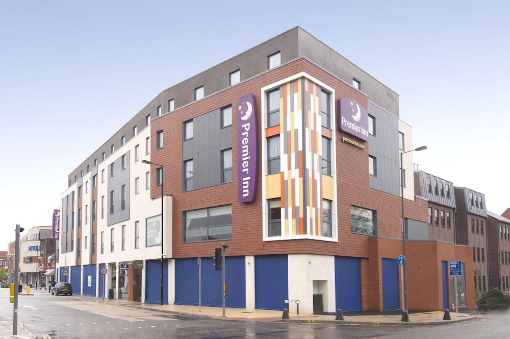 Premier Inn Camberley 1
