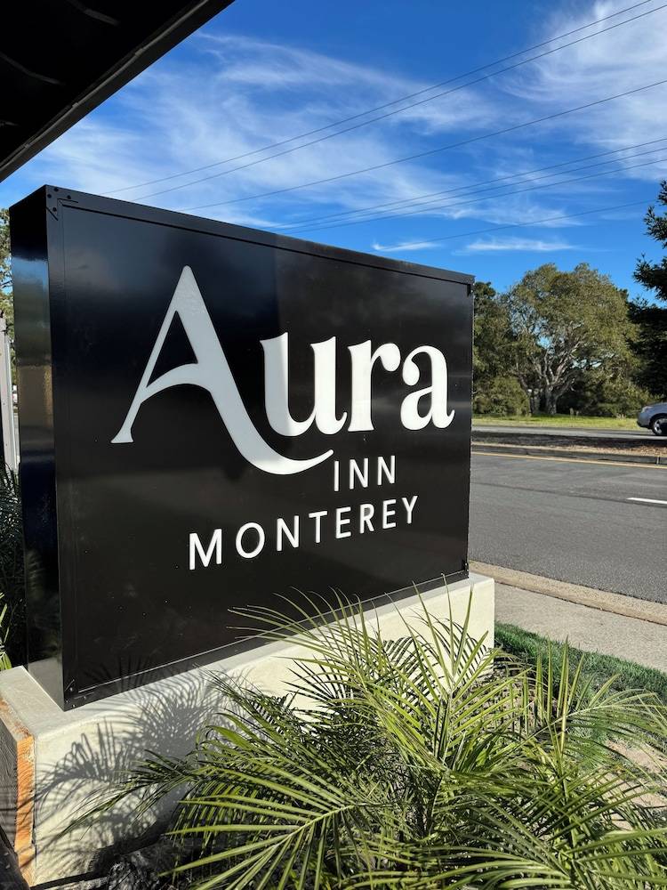 Aura Inn Monterey 1