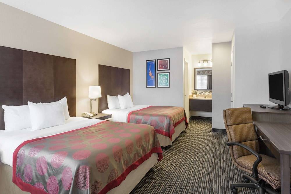Ramada by Wyndham Monterey 1