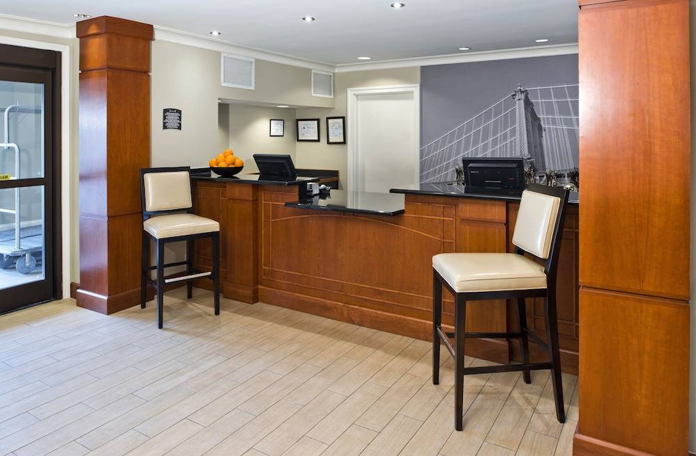 Staybridge Suites CHARLOTTE BALLANTYNE by IHG 2