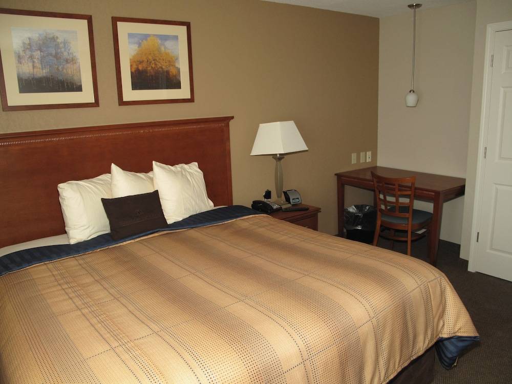 Candlewood Suites ELGIN NW-CHICAGO by IHG 2