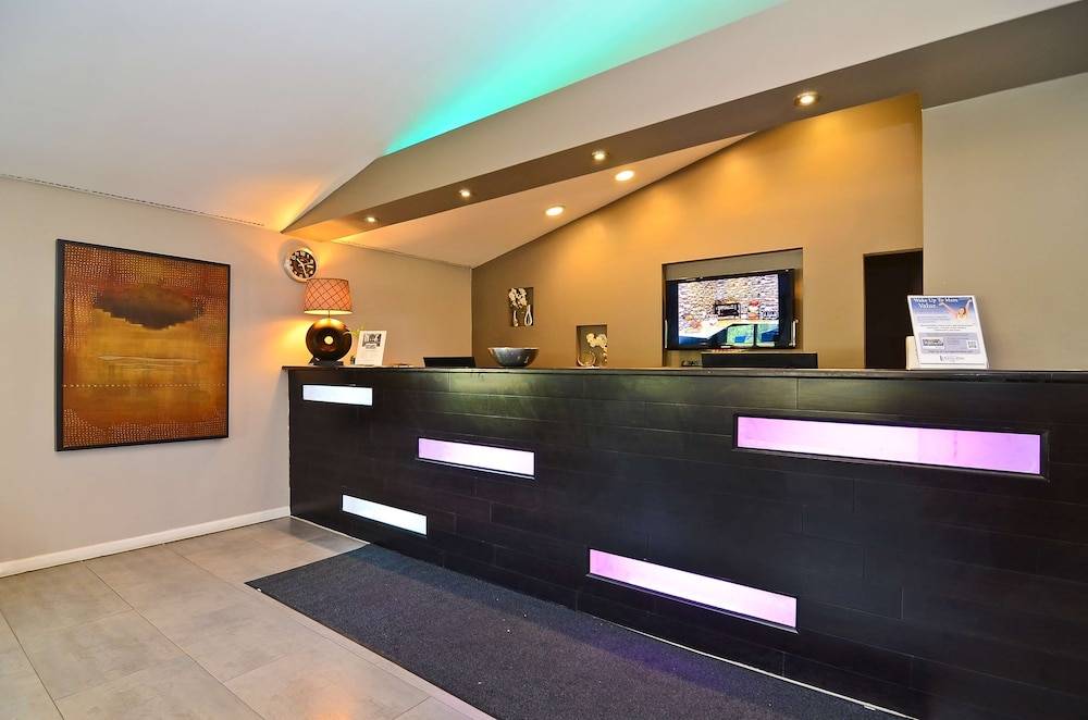 Lexington Inn & Suites NW Chicago Elgin 2