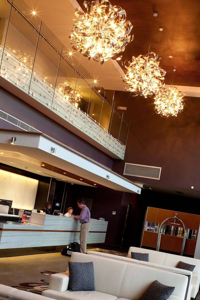 Mercure Sydney Liverpool 2