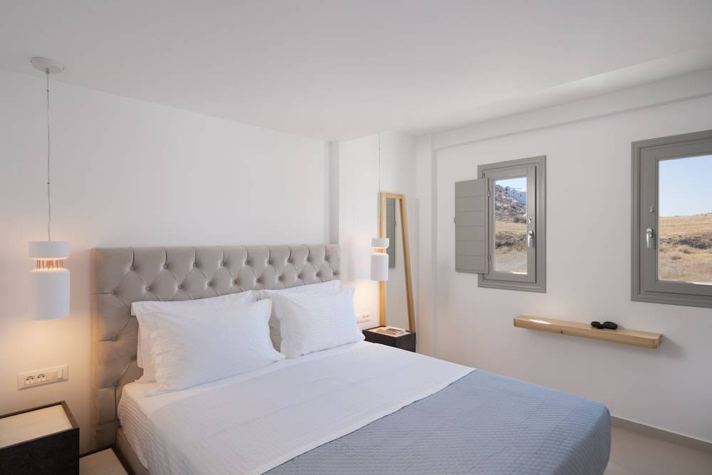 Aegean Diamonds Luxury Suites 2