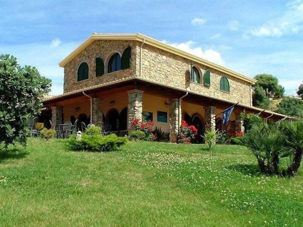 Hotel Janas 1