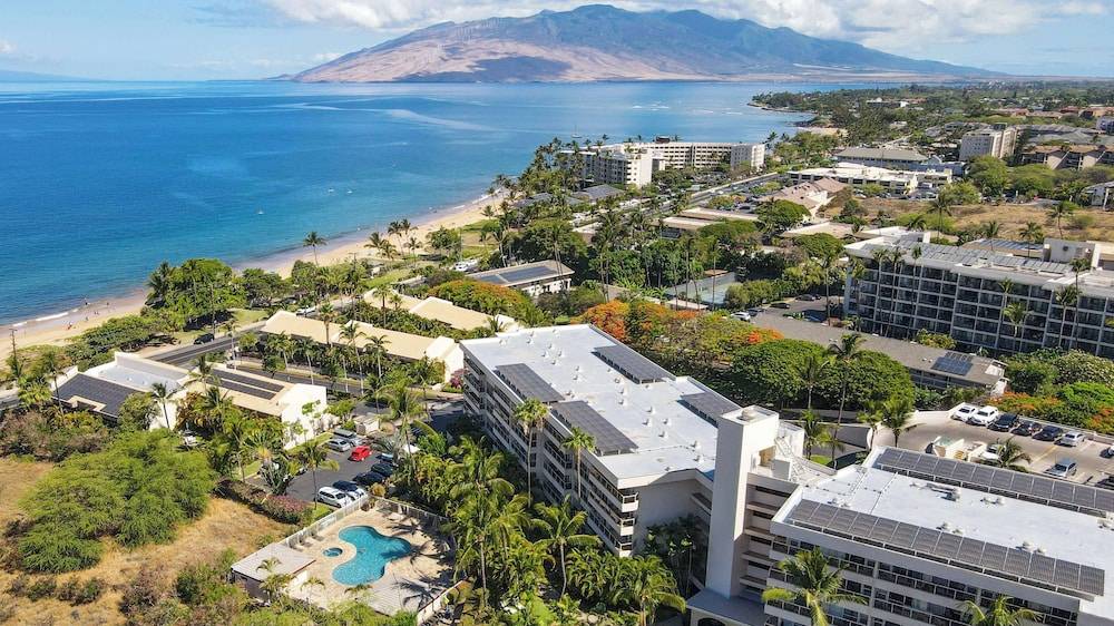 Aston at the Maui Banyan 1