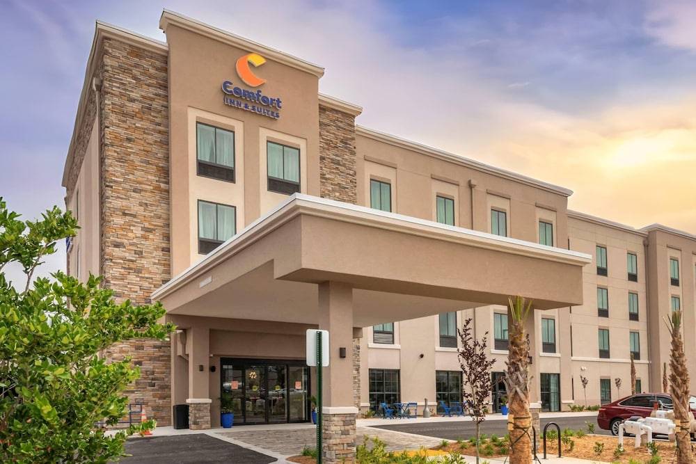 Comfort Inn & Suites Jacksonville - Orange Park Near Naval Air Station 1