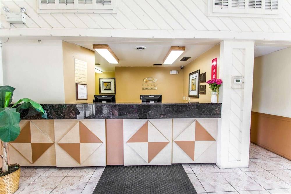 Econo Lodge Jacksonville South 2