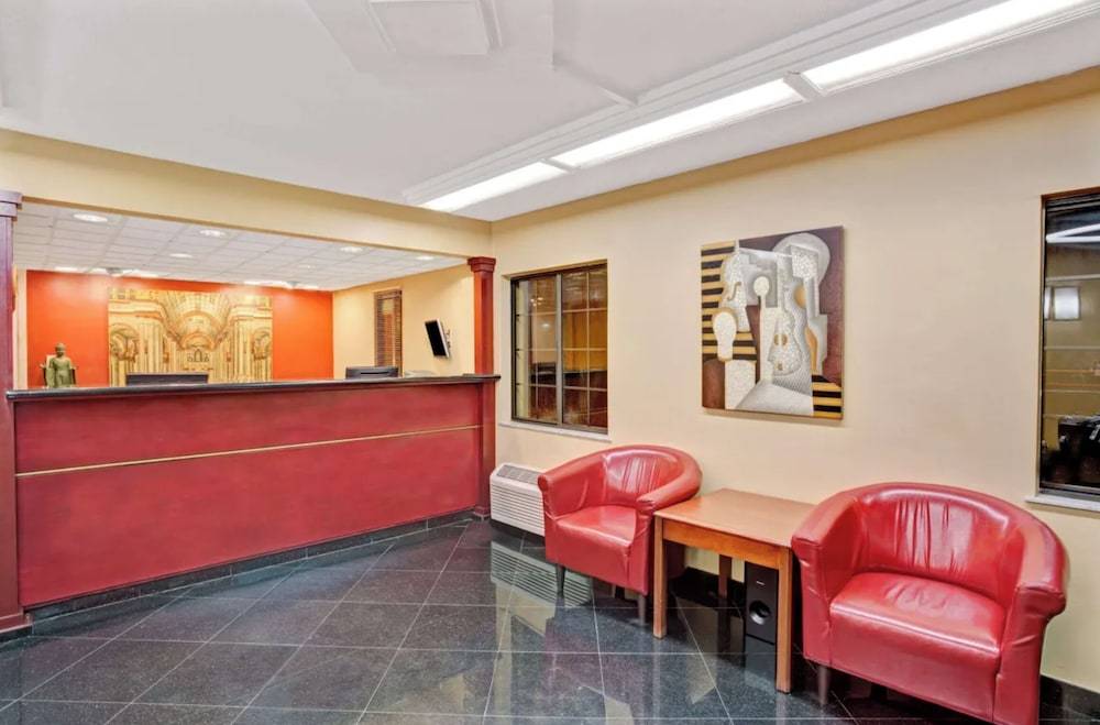 Economy Inn Jax-OP 2