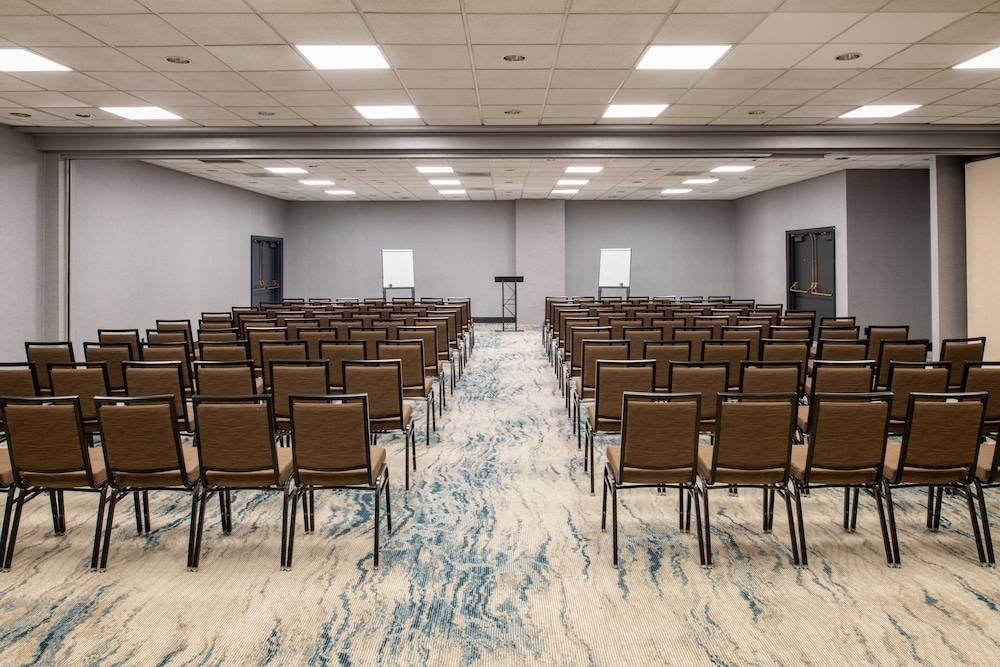 Holiday Inn PORTLAND - COLUMBIA RIVERFRONT by IHG 1