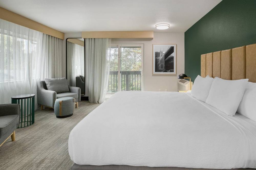 Best Western Portland West Beaverton 1