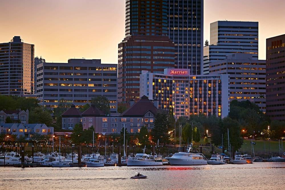 Portland Marriott Downtown Waterfront 1