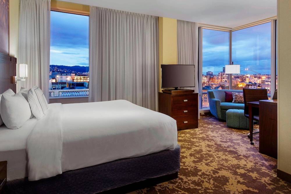 Courtyard by Marriott Portland City Center 1