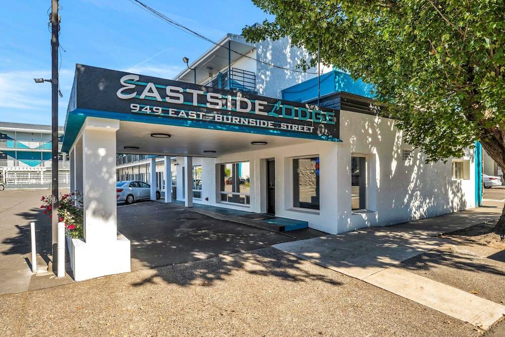 Eastside Lodge 1
