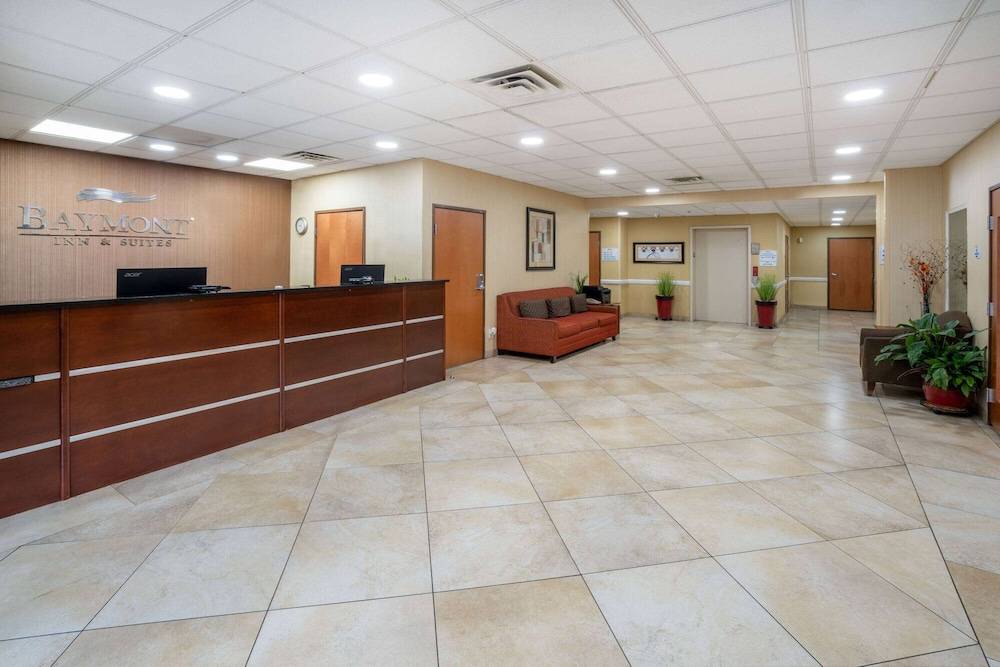 Baymont by Wyndham Savannah I-95 2