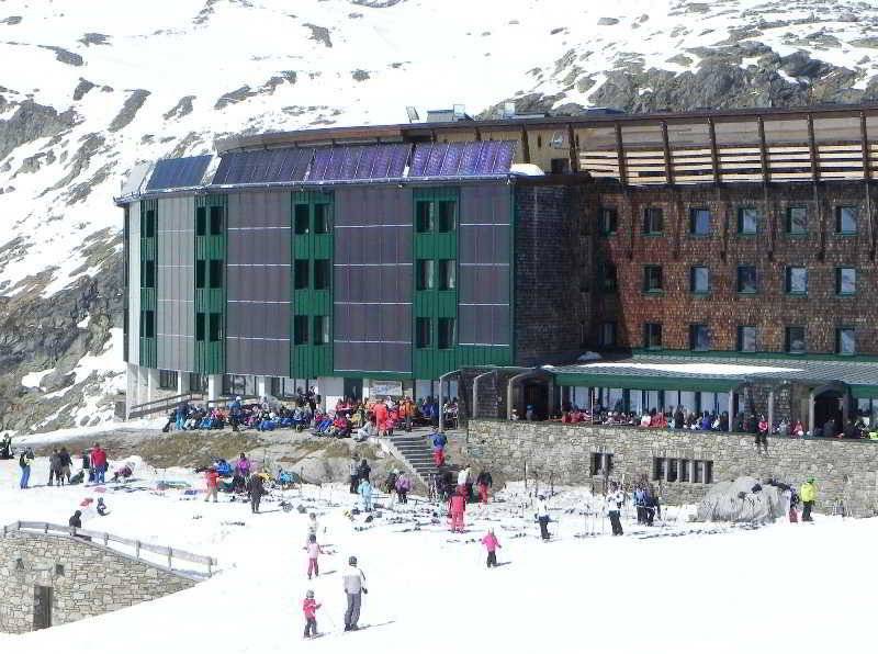 Berghotel Rudolfshütte 1