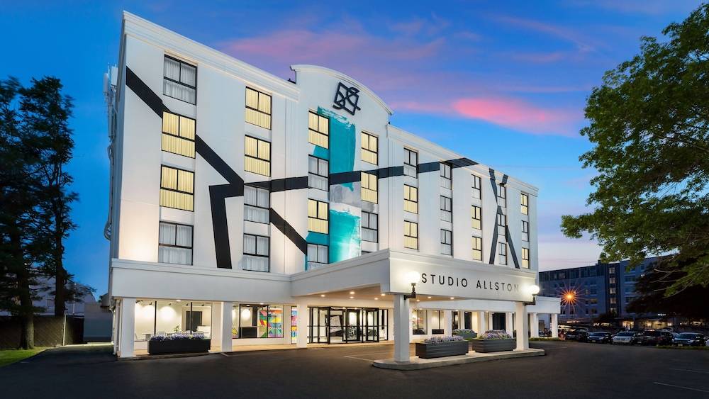 Studio Allston Hotel 1