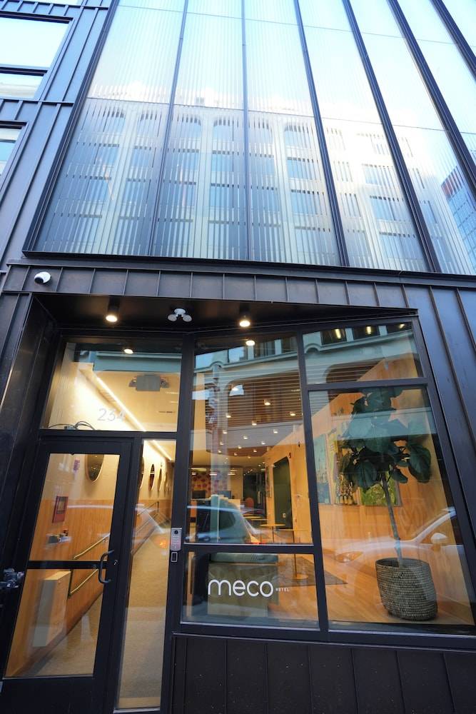 Meco Hotel 1